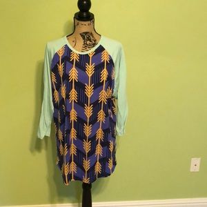 LulaRoe Randy Baseball Tee